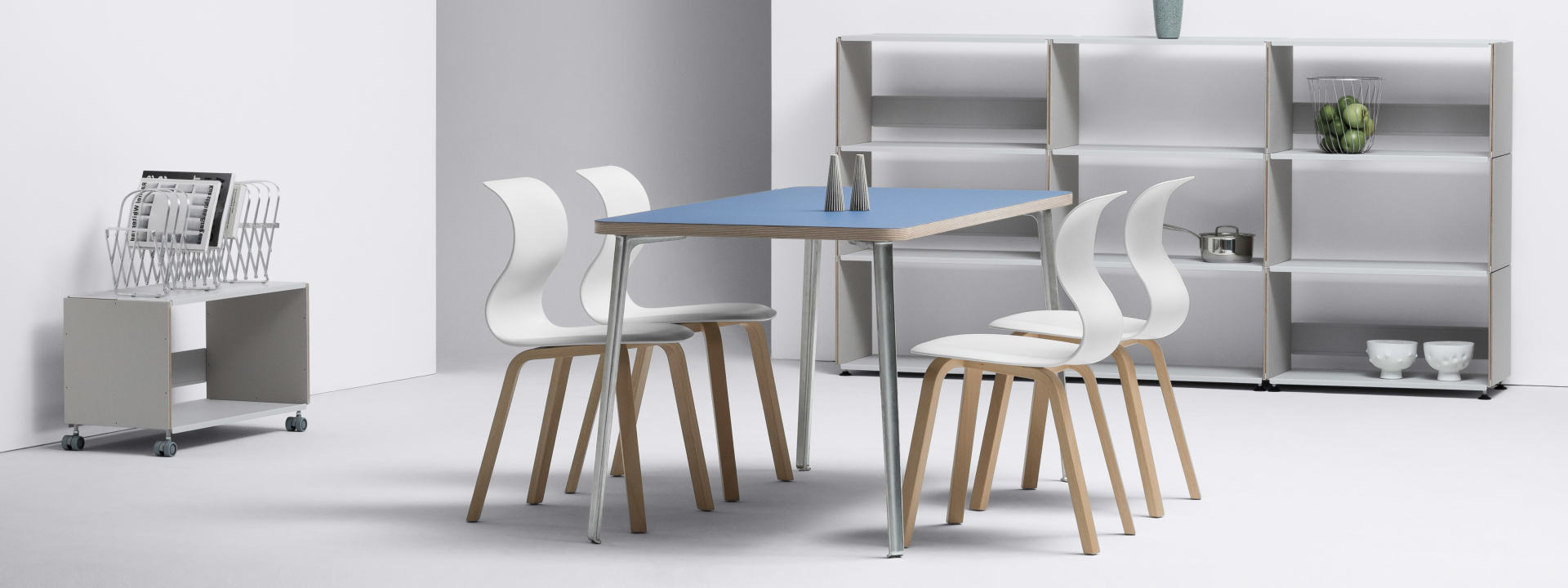 Canteen Legs by Klauser & Carpenter AT individuelle Versandkosten FAUST LINOLEUM Table