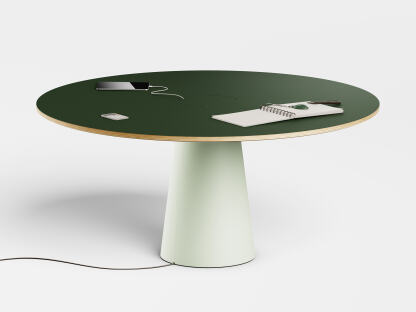 ALT (All Linoleum Table) konisches Tischgestell mit runder Tischplatte und integrierter Kabelmanagement-Lösung. Beschichtet mit Conifer und Pistachio Linoleum, designed by Keiji Takeuchi