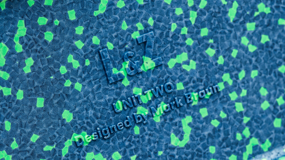 Unit Two, Büro & Zuhause
